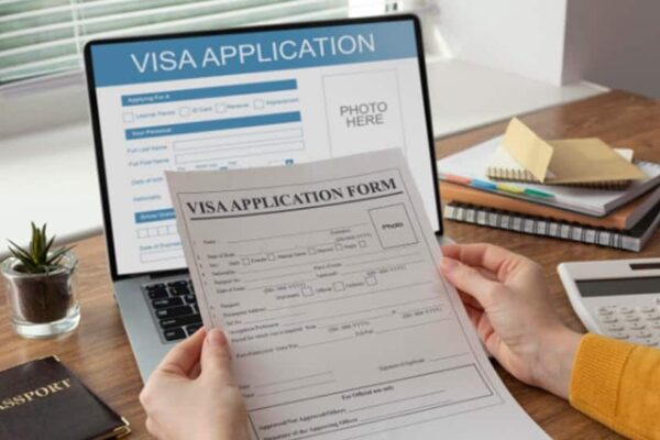 BLS International: MEA ने दो साल के लिए भविष्य की टेंडरों से किया प्रतिबंध, कंपनी का कहना – वर्तमान संचालन पर कोई असर नहीं