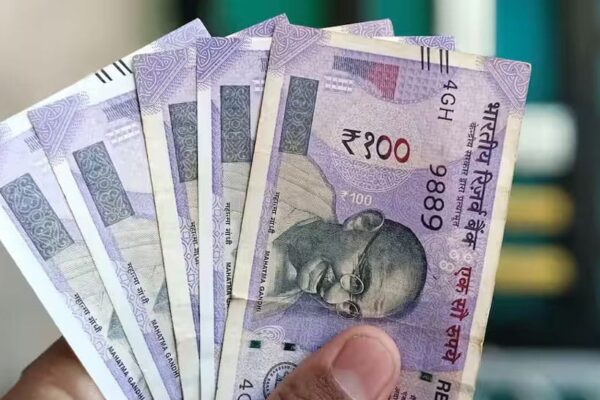 Diwali Bonanza: उत्तर प्रदेश सरकार ने कर्मचारियों के लिए 3% DA बढ़ाया!