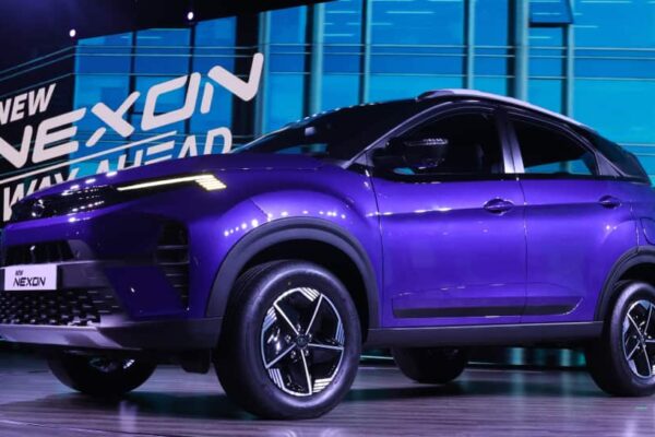 Tata की बिक्री: नवरात्रि से दीवाली में 1 लाख से अधिक कारें बेचीं