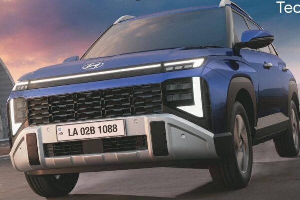 Hyundai Venue में लेवल 2 ADAS और सुरक्षा फीचर्स का खुलासा