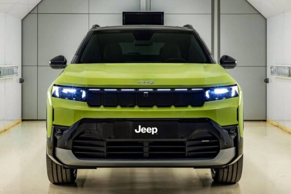 Jeep का नया हाइब्रिड और EV कॉम्पास मॉडल जल्द आ रहा है