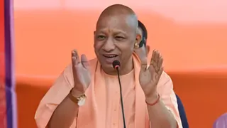 UP News: Industrial clusters, logistics-data centers will become big engines of employment in UP, lakhs of employment opportunities will be created.