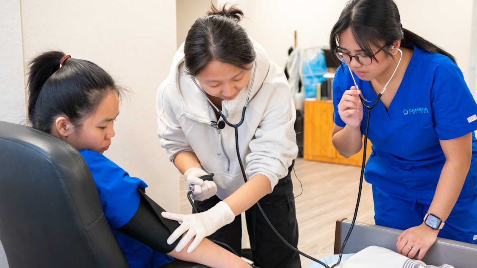 Want to do MBBS in China, keep these 5 things in mind before admission, otherwise you will face problems!