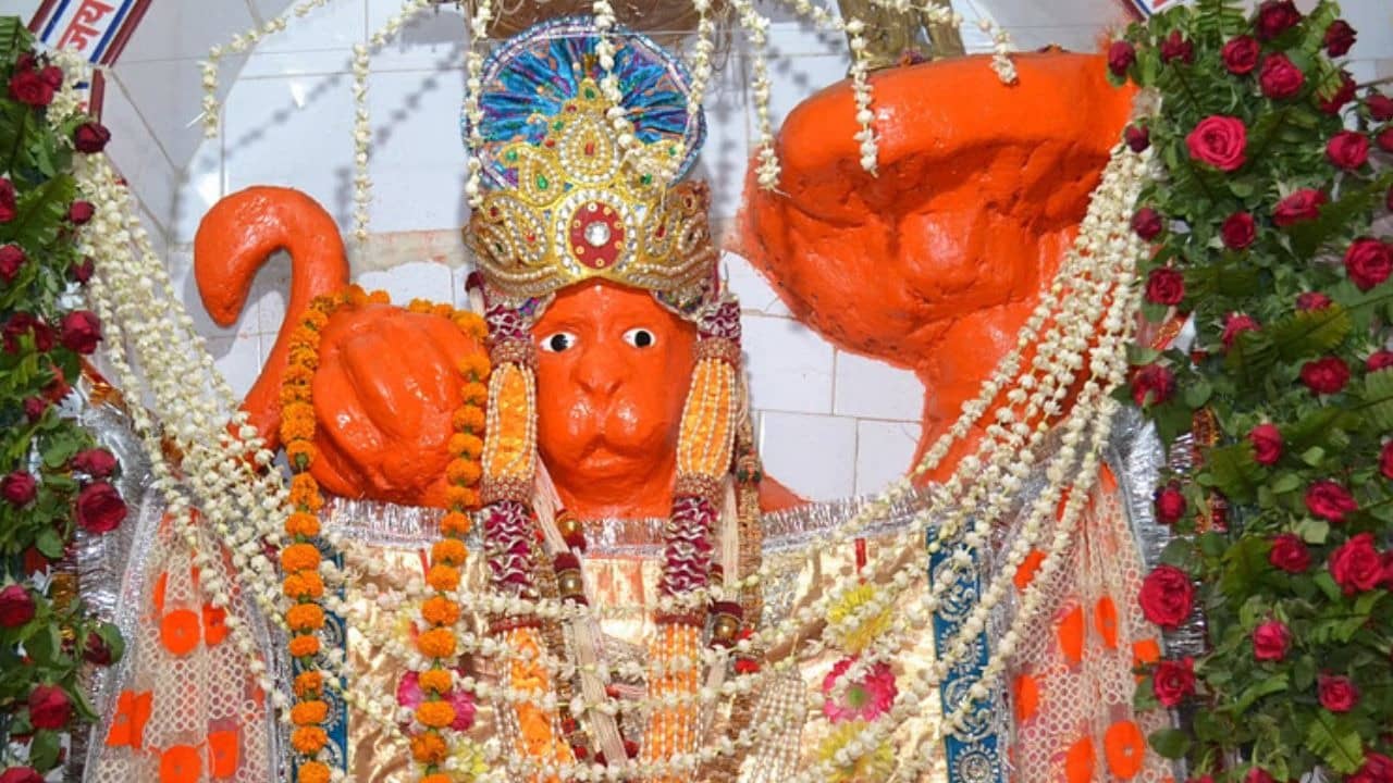 Hanuman Chalisa: What is the right way to read Hanuman Chalisa, how many times can you read it in a day?