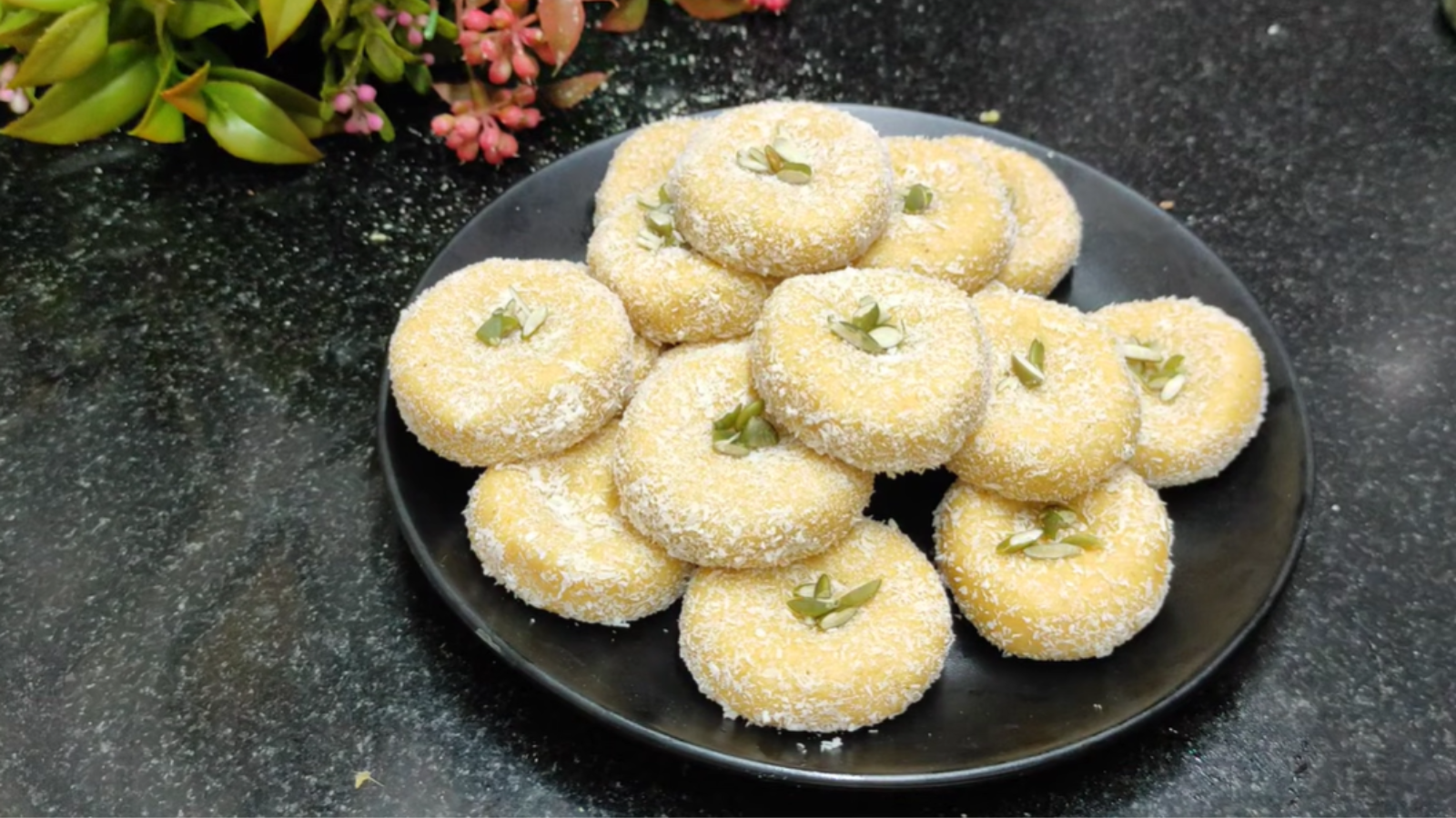 Healthy and cheap sweet will be made from one cup gram and half cup semolina, the recipe is easy, the work will be done in minutes.