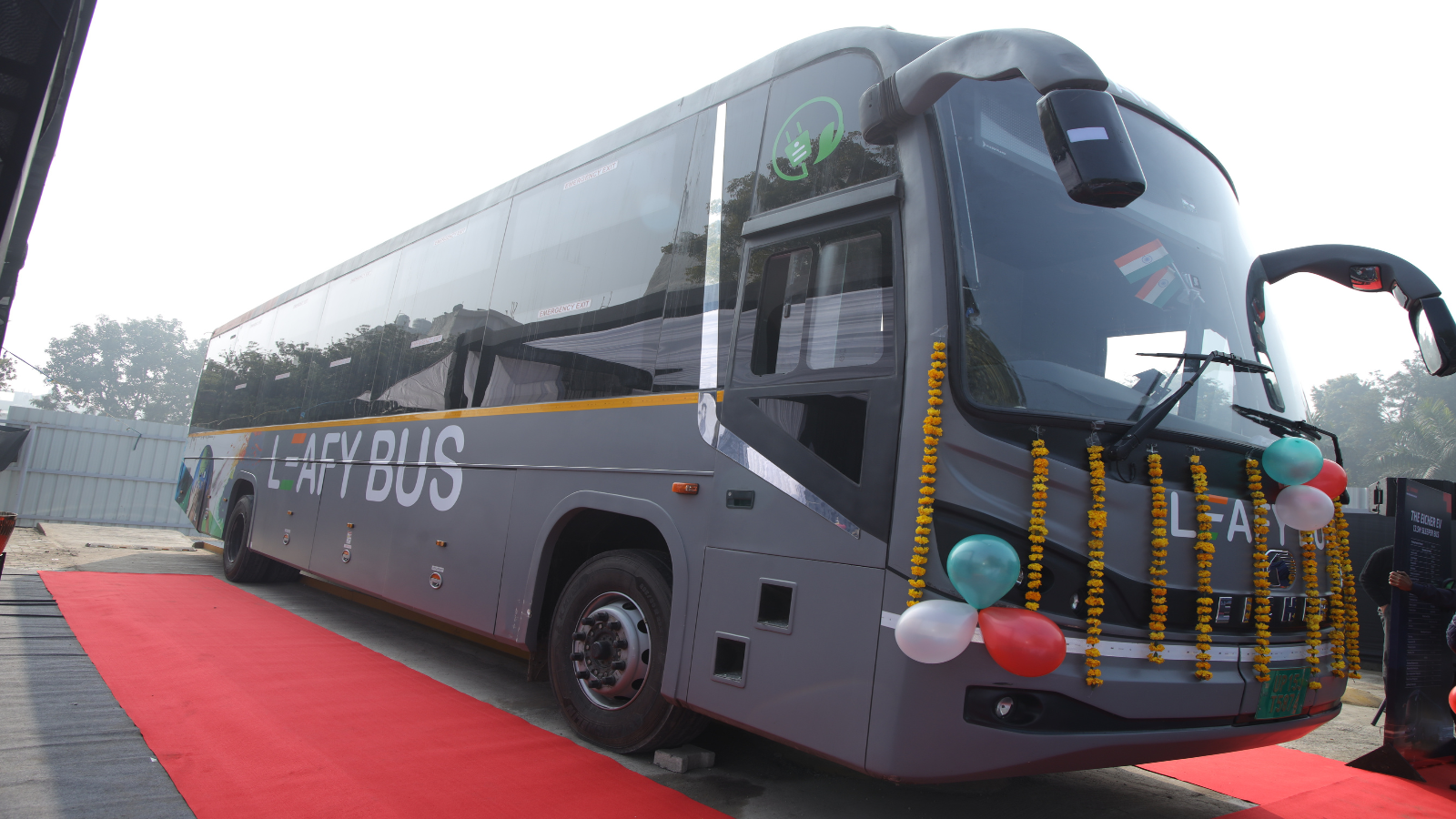 It will be easy to go from Delhi to other cities! LeafyBus will run more than 100 electric intercity sleeper buses