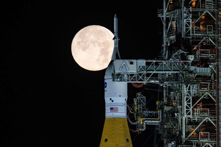 Nasa:NASA postpones launch of moon mission; NASA Delays Moon Rocket Launch To March After Fuel Leak During Test