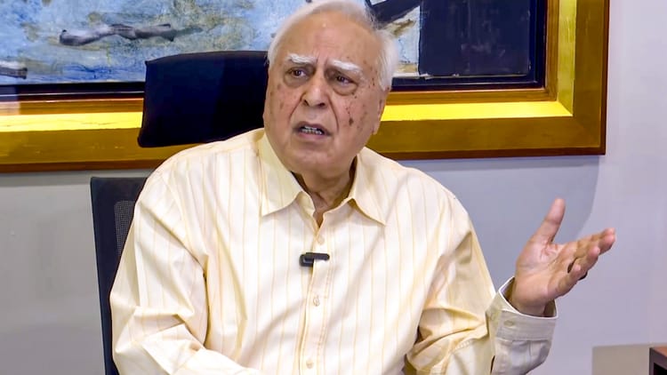 Trade Deal:’Not self-reliant, dependent on Trump’; Kapil Sibal cornered the government on trade agreement with America – Not Self-reliant, Dependent On Trump’; Kapil Sibal Attacks The Government On The Trade Deal With America