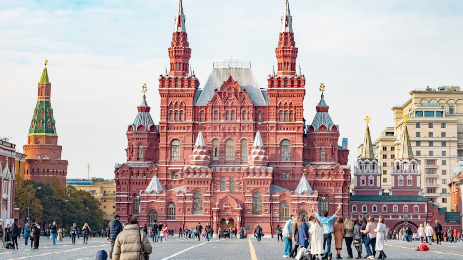 Indians attacked with knives in Russia, how should students keep themselves safe during studies? These tips will be useful