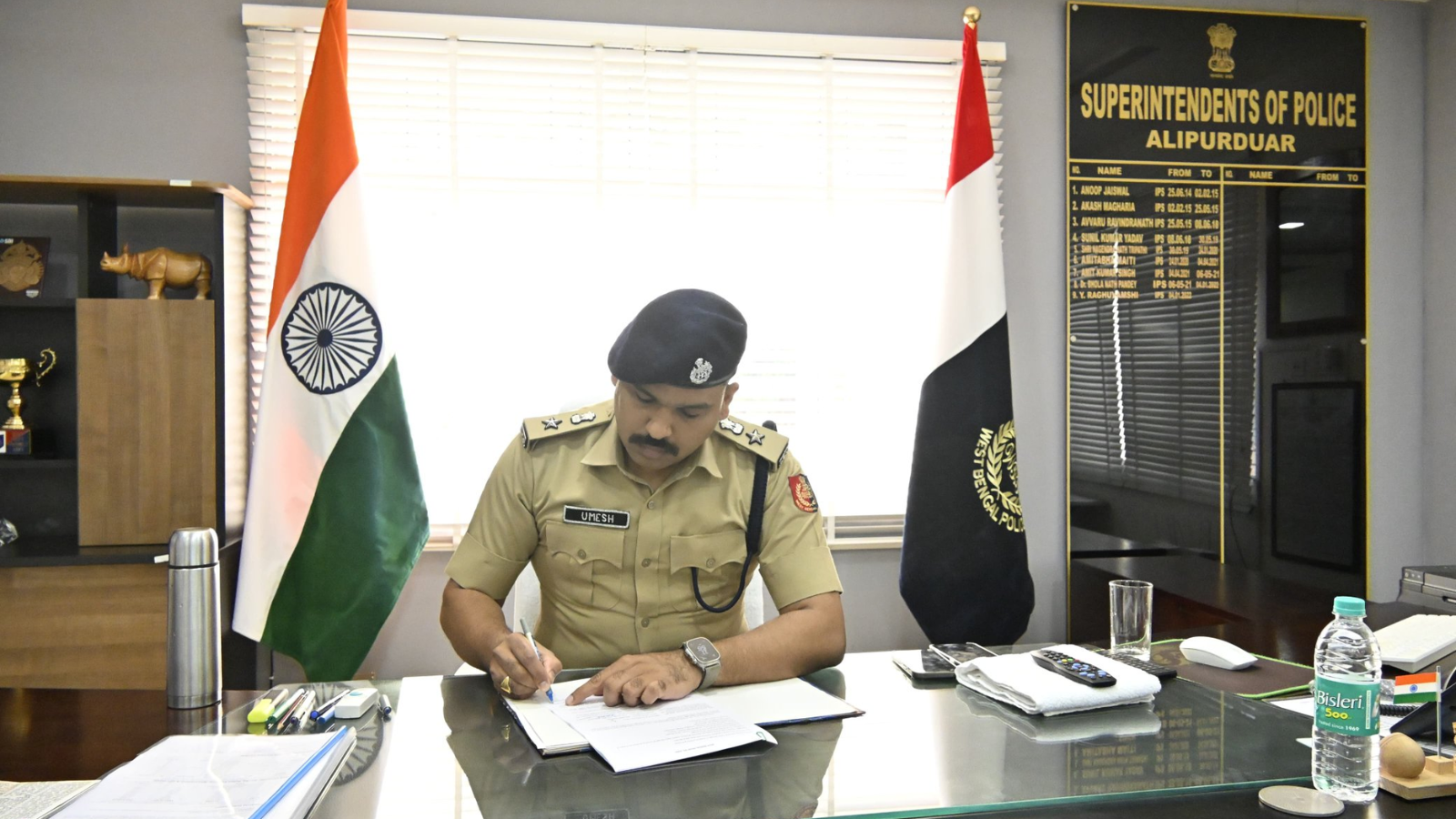 UPSC Success Story: Failed in 12th, sold milk on bicycle… One decision changed his fate, today he is an IPS officer