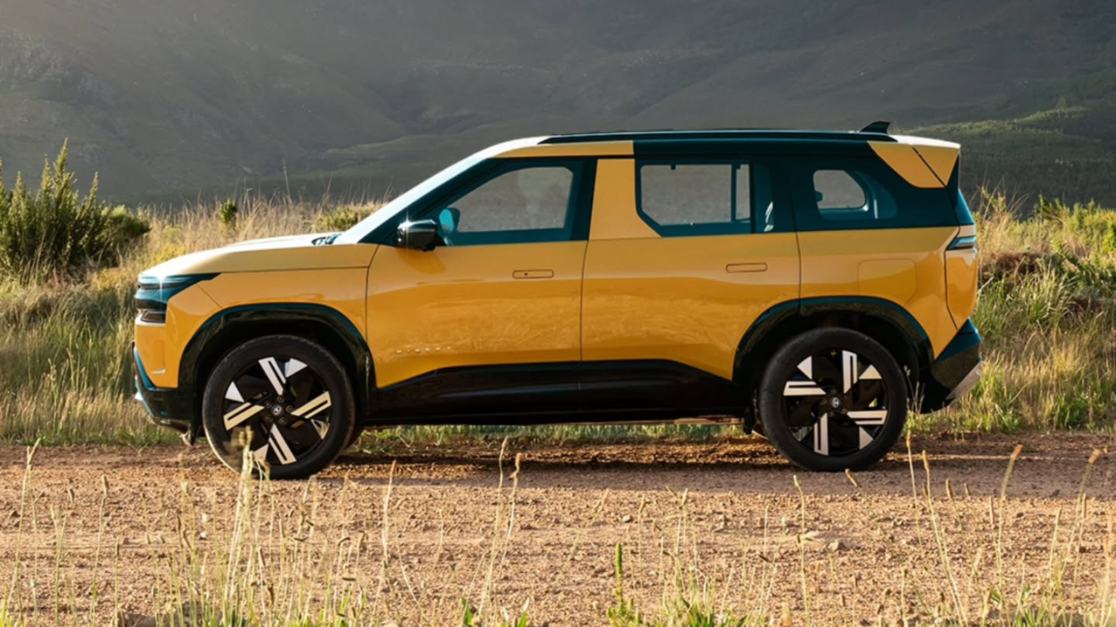 7003 units of Tata Sierra were sold in the first month itself, there is a scramble among customers to take delivery.