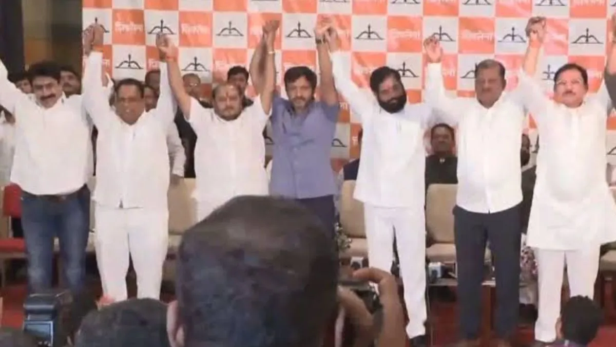 Biggest blow to Uddhav Thackeray in Maharashtra, 6 Lok Sabha MPs join Eknath Shinde faction; Shinde said – now 6 tigers with us