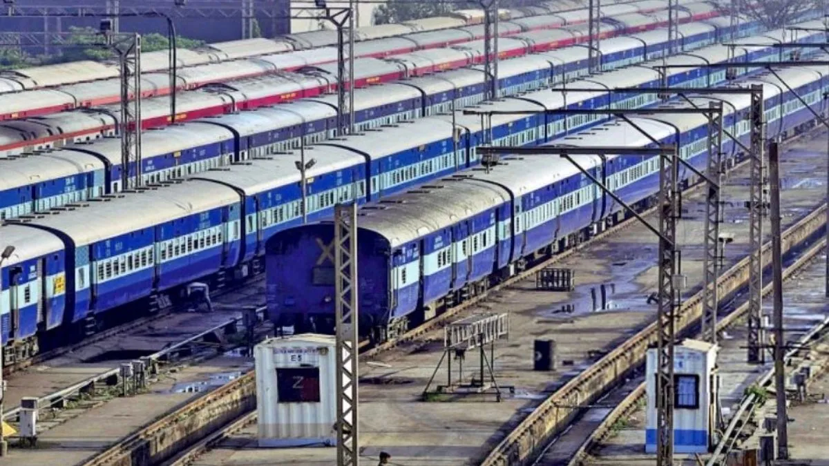 Mega block at Vadodara railway station from June 21: Route changes for 27 trains, passengers take note