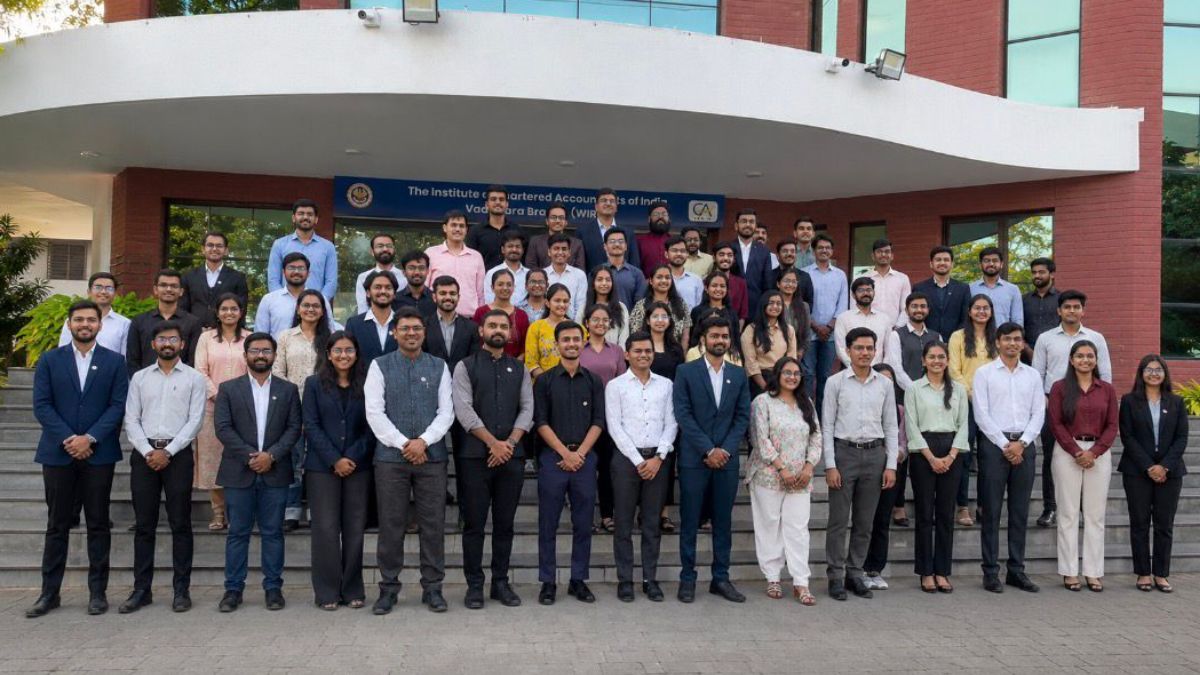 92 Vadodara Students Become Chartered Accountants in ICAI CA Finals; The van driver’s son secured the fourth rank