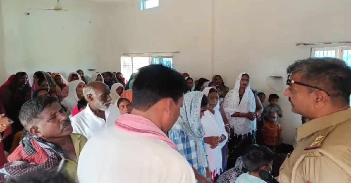 Conversion: यूपी में धर्म परिवर्तन का बड़ा खेल, कमरे में 50 लोग जुटे; पुलिस जांच जारी